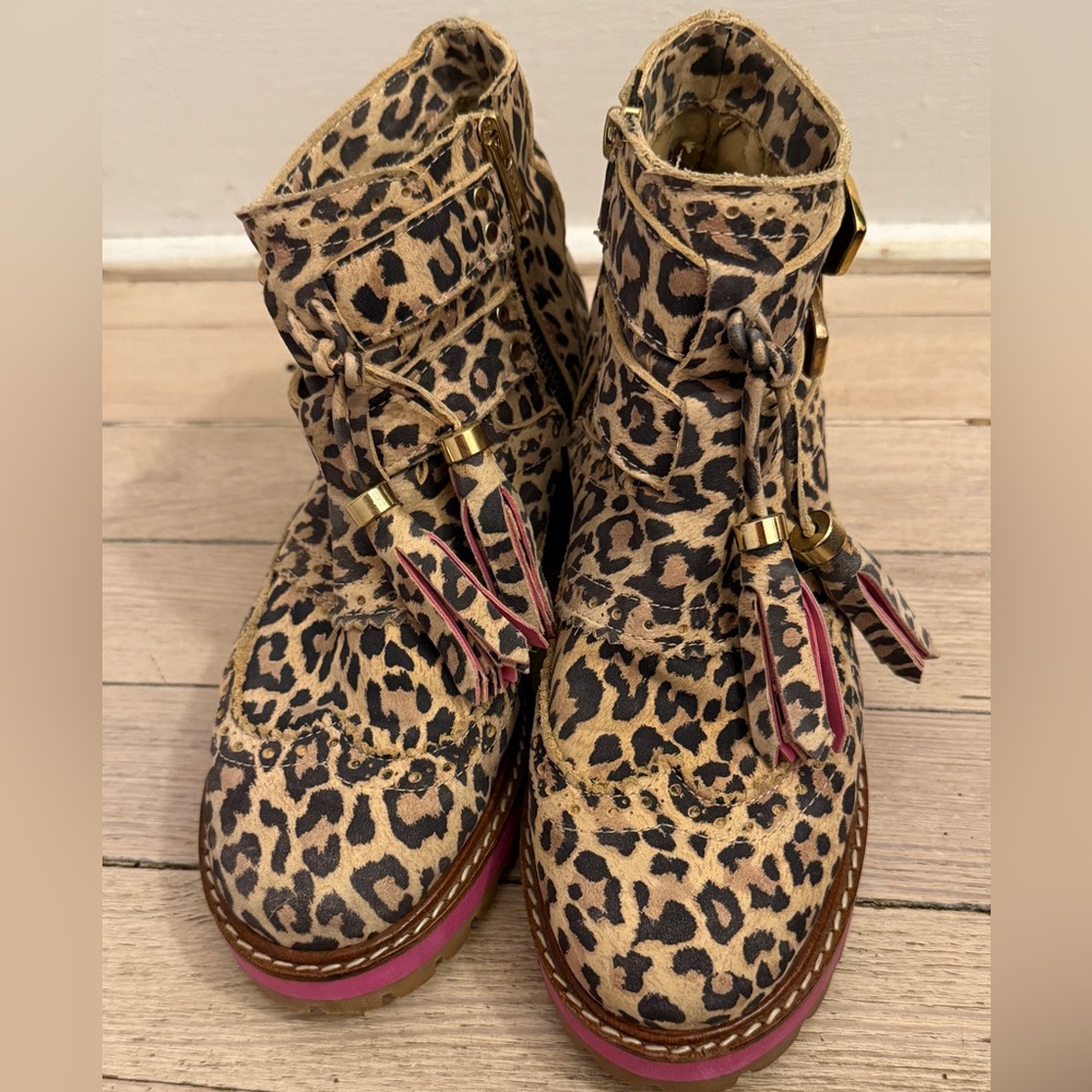 SIBYL VANE Women’s Leopard Print Tassel Detail Pink Trim Chunky Sole Boots